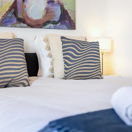 فيلة Tac - Oura *